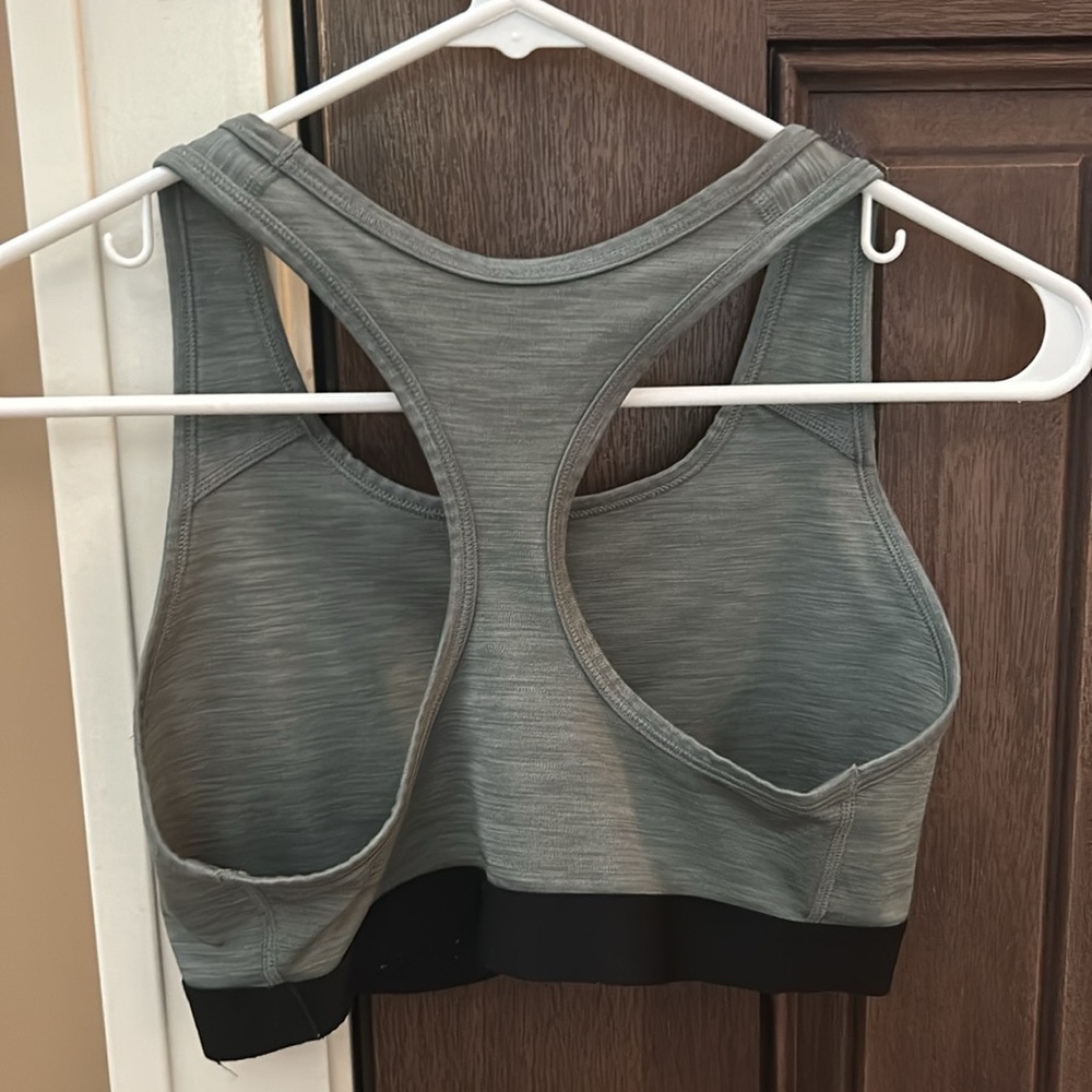 Nike gray dri fit sports bra size medium - Picture 3 of 3